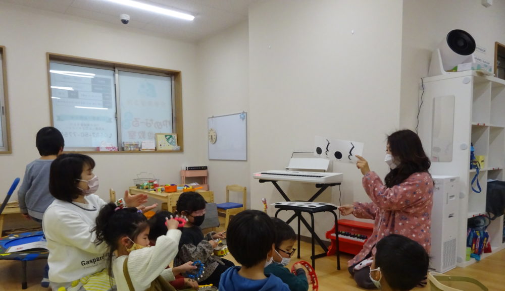 集団療育　音楽２