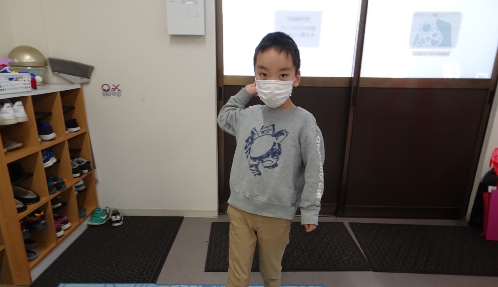 紙飛行機を飛ばそう☆☆